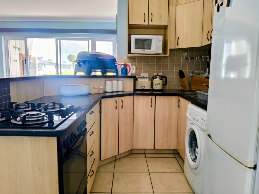2 Bedroom Property for Sale in Marina Martinique Eastern Cape